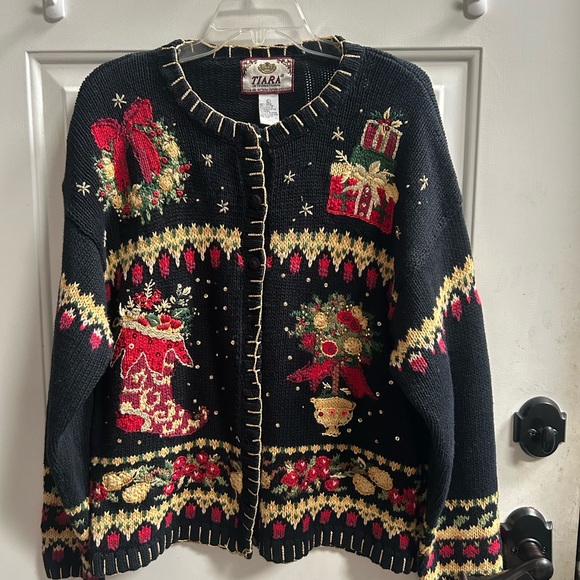 Vintage Tiara beaded Black and Gold Christmas Holiday Cardigan Sz L - Picture 2 of 16